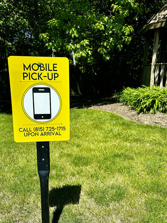 Mobile pickup location marker